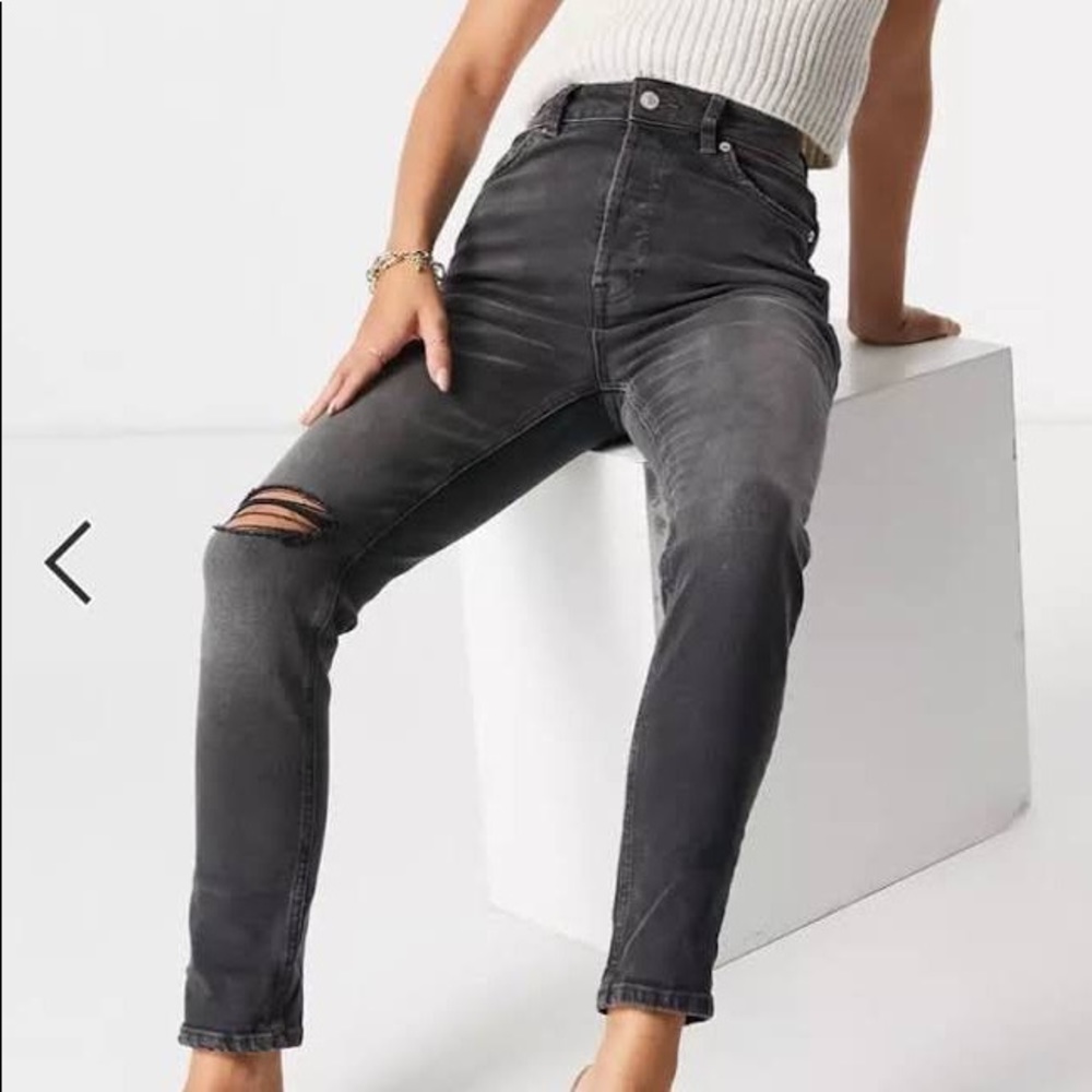 FREE PEOPLE Black Distressed Zuri High Rise Mom Jeans